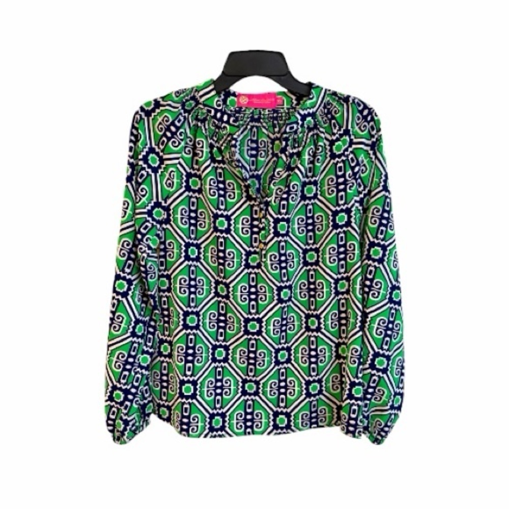MACBETH COLLECTION, NWOT, WOMENS TOP IN NAVY, GREEN & WHITE PRINT. SIZE XS